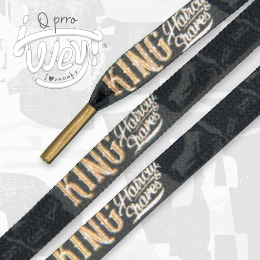 King Haircuts Fondo Gris Con Calaveras Negro Y Texto Dorado